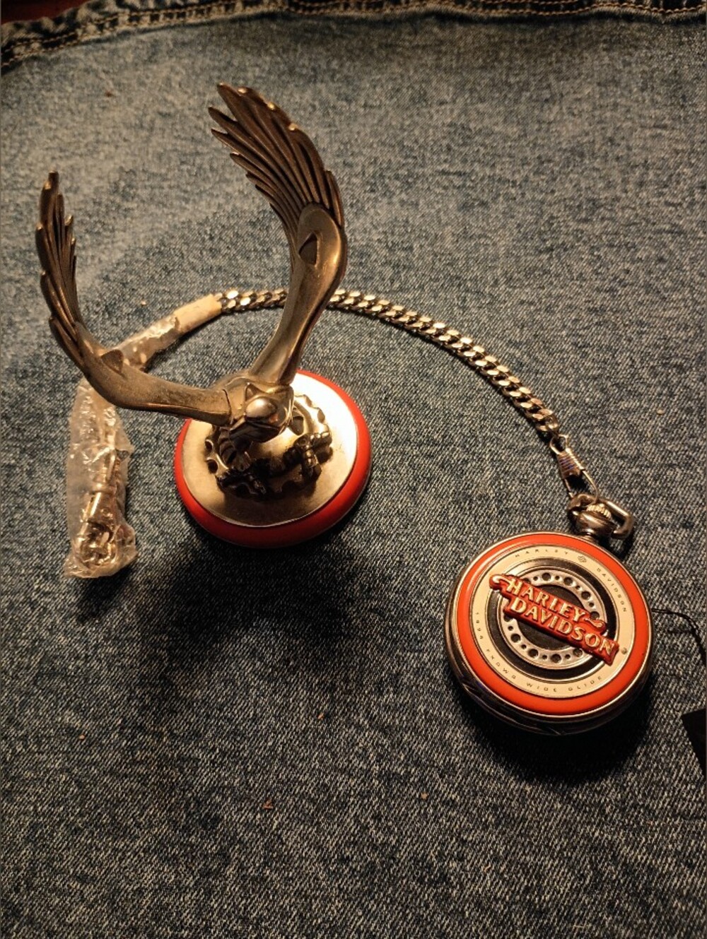 Harley-Davidson Orange and Silver Pocket Watch with Chain And Eagle Stand